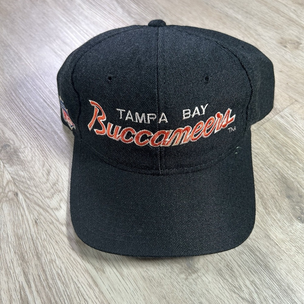 VTG Sports Specialties Tampa Bay Buccaneers Script Snapback Hat NFL Black Wool